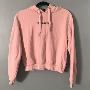Divided H&M cropped light pink sweater